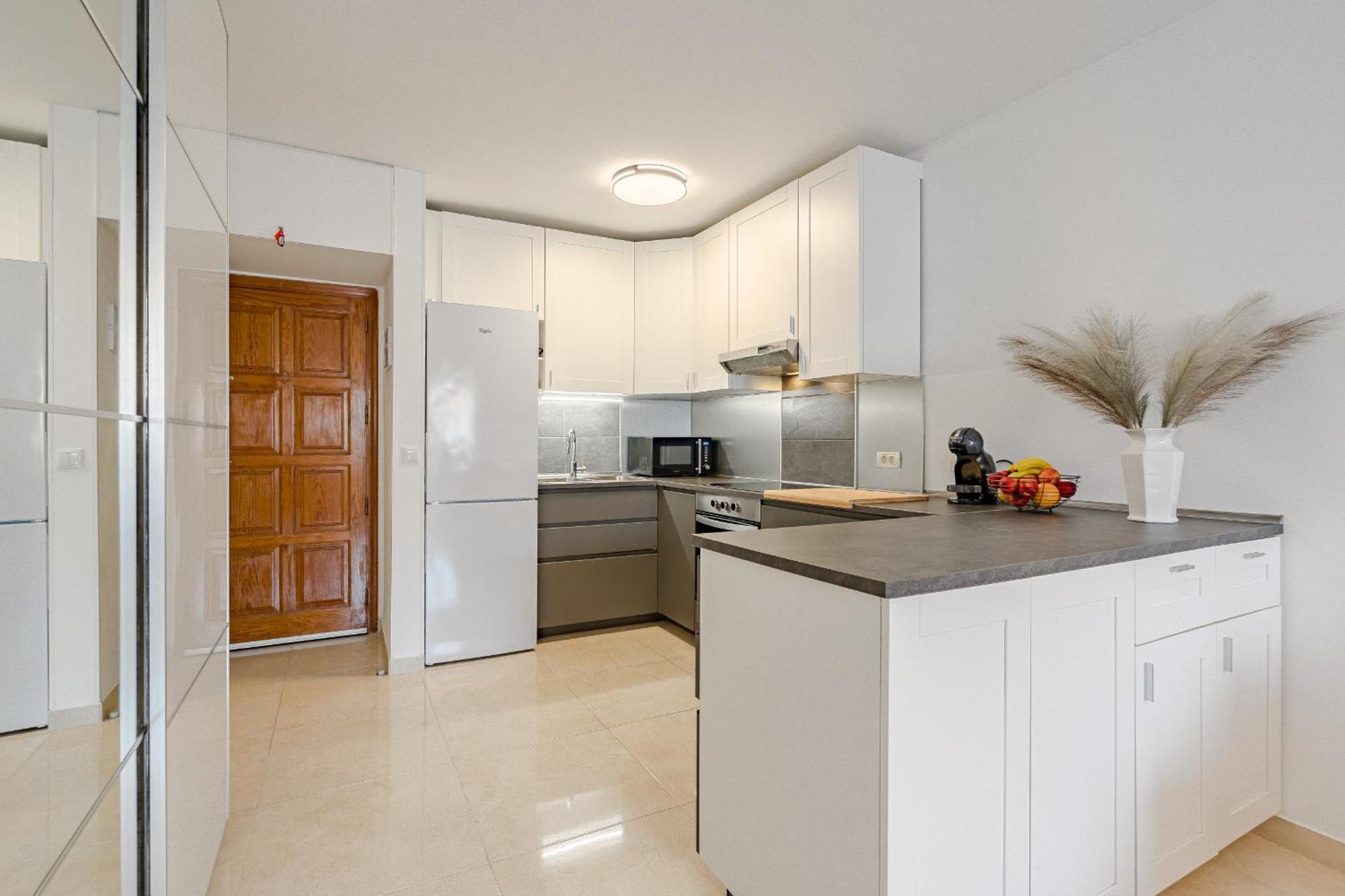 Verodal 2 Bedroom Apartment In Los Cristianos Arona  Extérieur photo